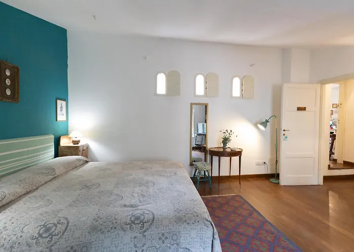 Rossi Residenze D'epoca B&B 루카