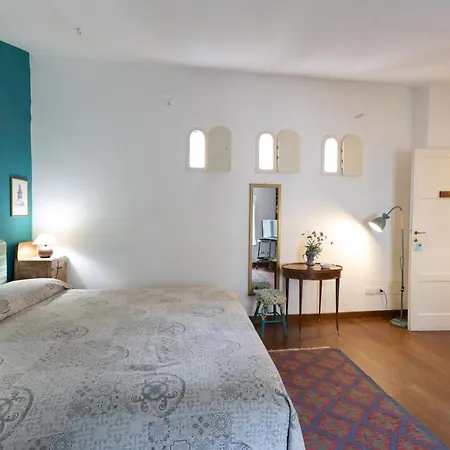 Il Casale Di Rossi Bed and breakfast Lucca