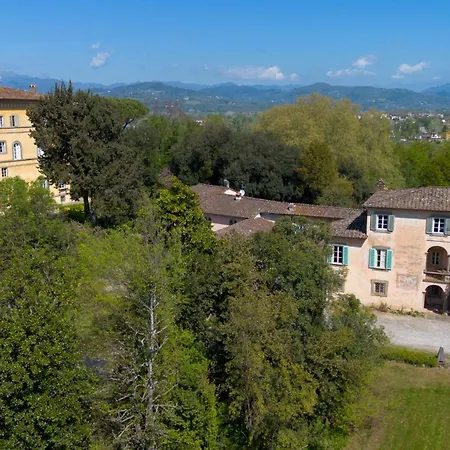 Il Casale Di Rossi 3* Lucca